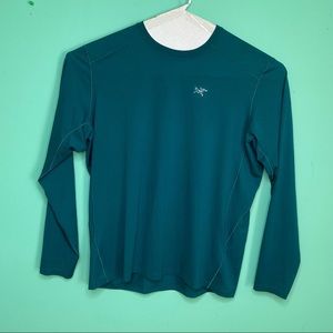 ARC’TERYX Men’s sIze extra large dark green long sleeve stretchy